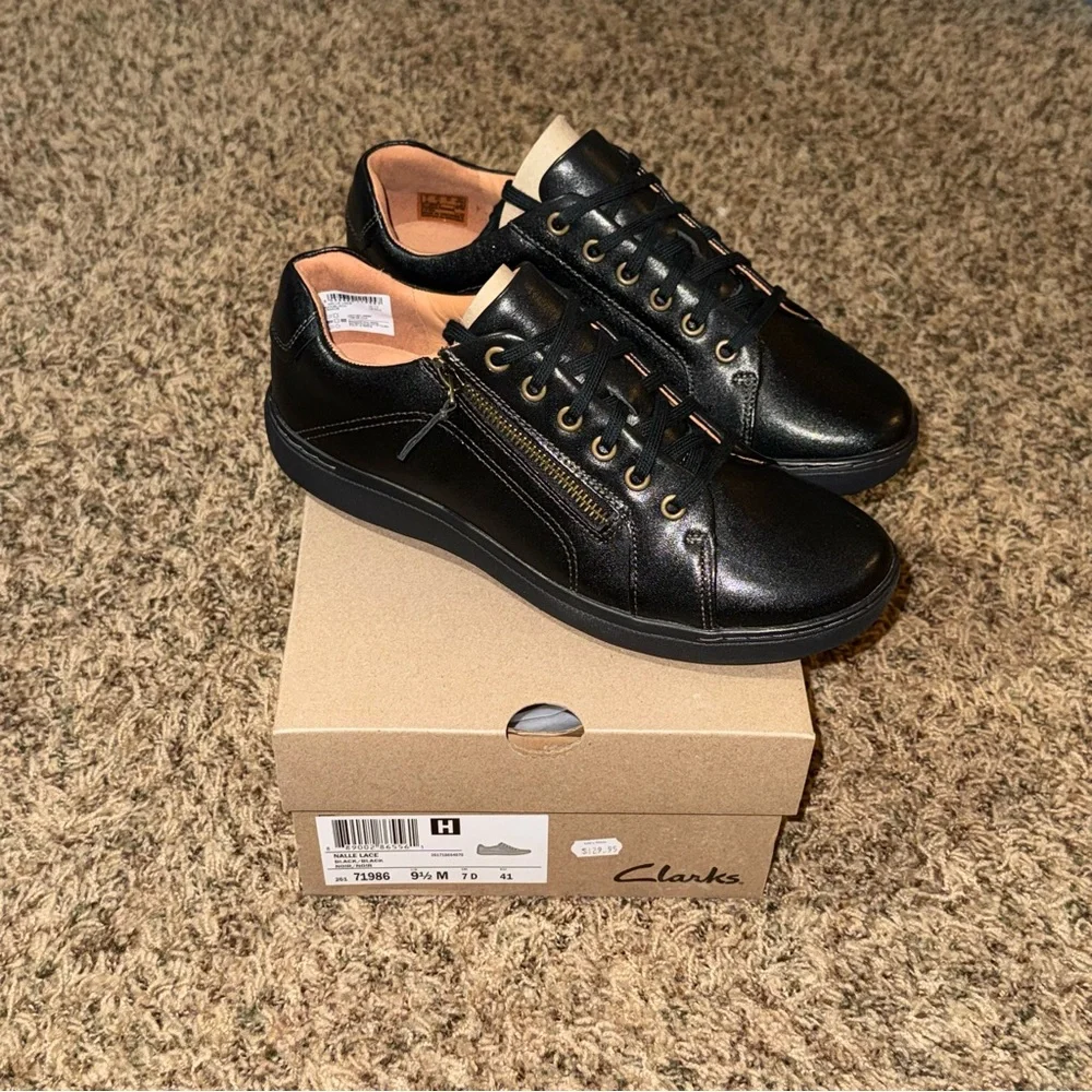 Clarks Women’s Nalle Lace Sneaker Black Leather/Black Sole NEW Size 9.5